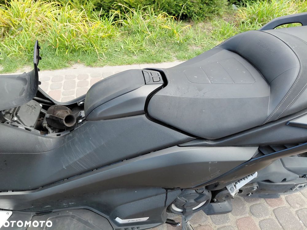 Yamaha Tmax - 21