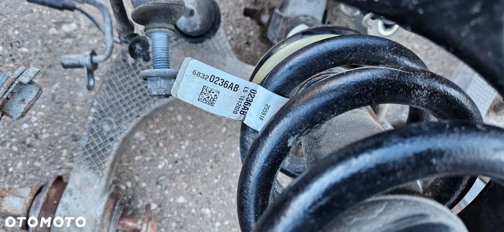 RAM 1500 V 5 2019- 4X4 5.7 HEMI Kompletne zawieszenie prawe lub lewe Zwrotnica Wahacze Amortyzator Kopyto 68265013AA 68277312AC 68265014AA 68277312AC - 21