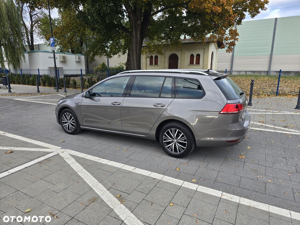 Volkswagen Golf Variant 1.6 TDI BlueMotion Technology Allstar - 14