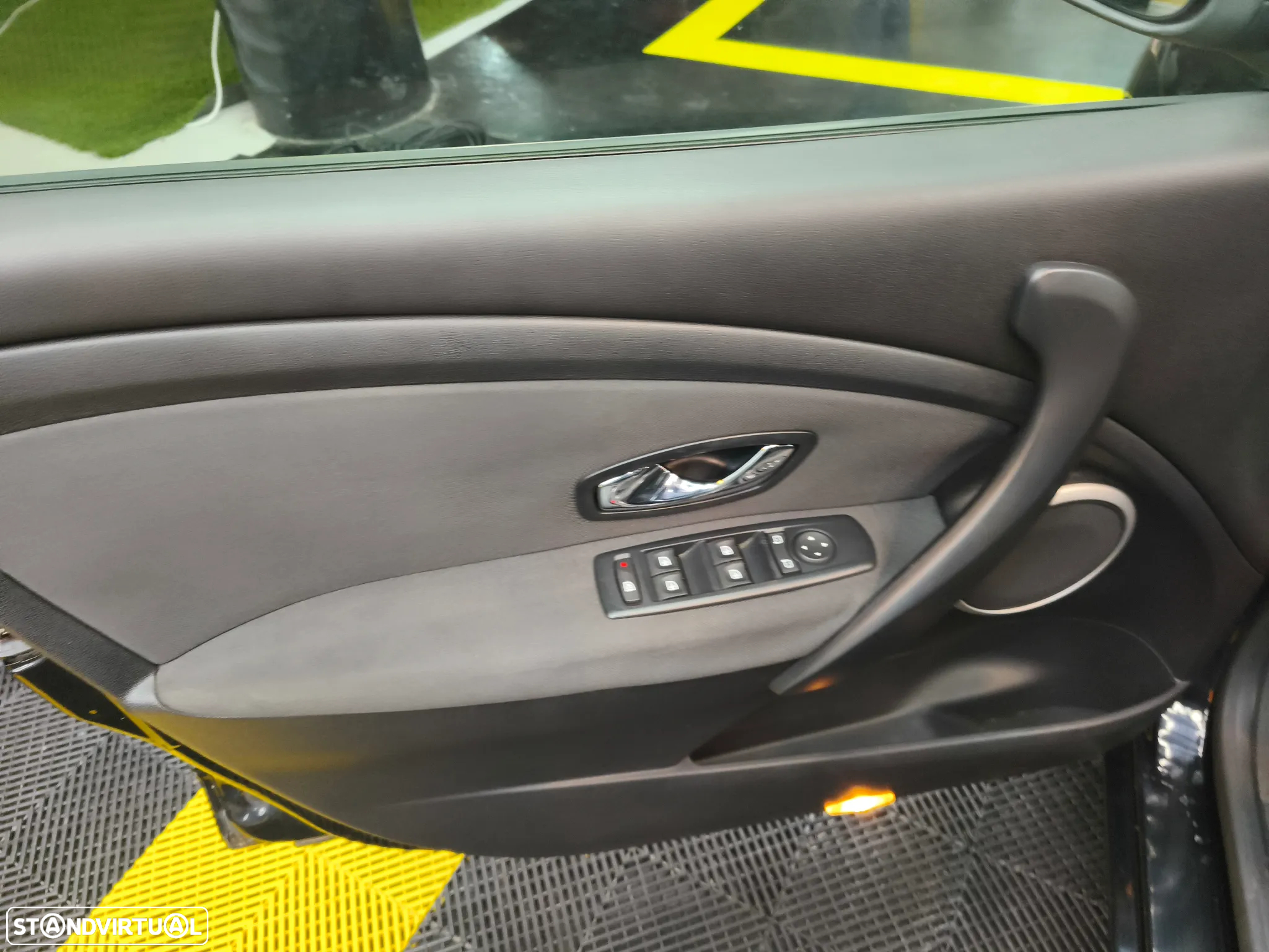 Renault Mégane Sport Tourer 1.5 dCi Dynamique S - 20