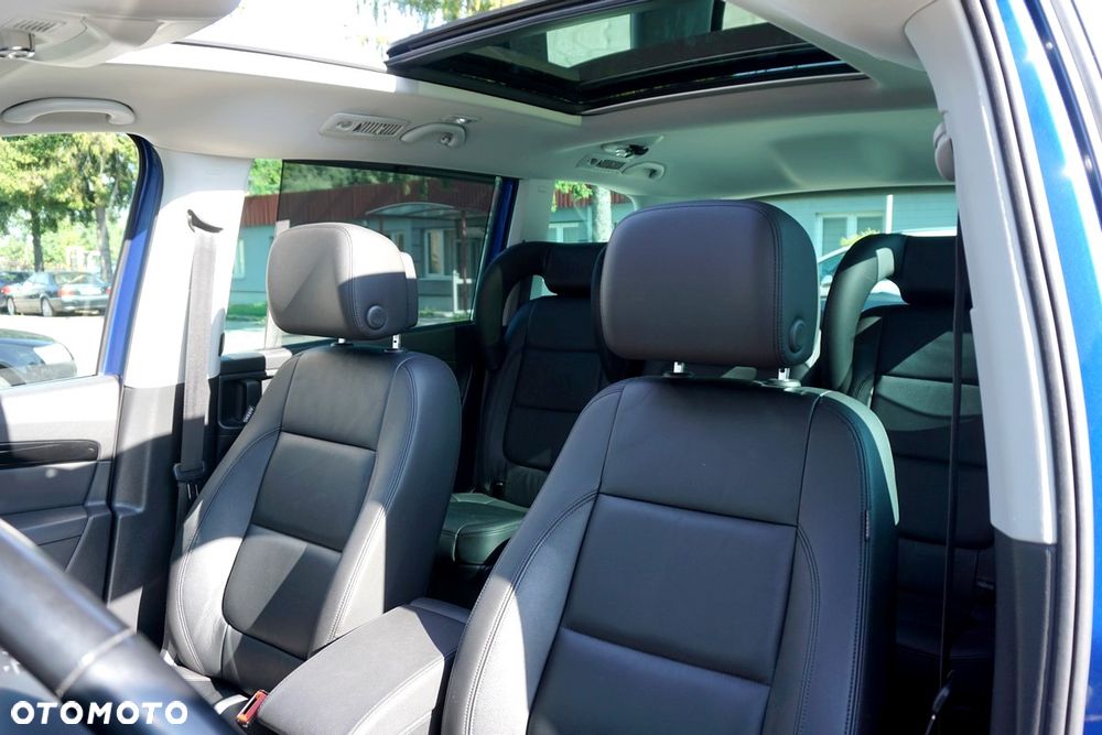 Volkswagen Sharan 2.0 TDI DSG BlueMotion Technology Highline - 22