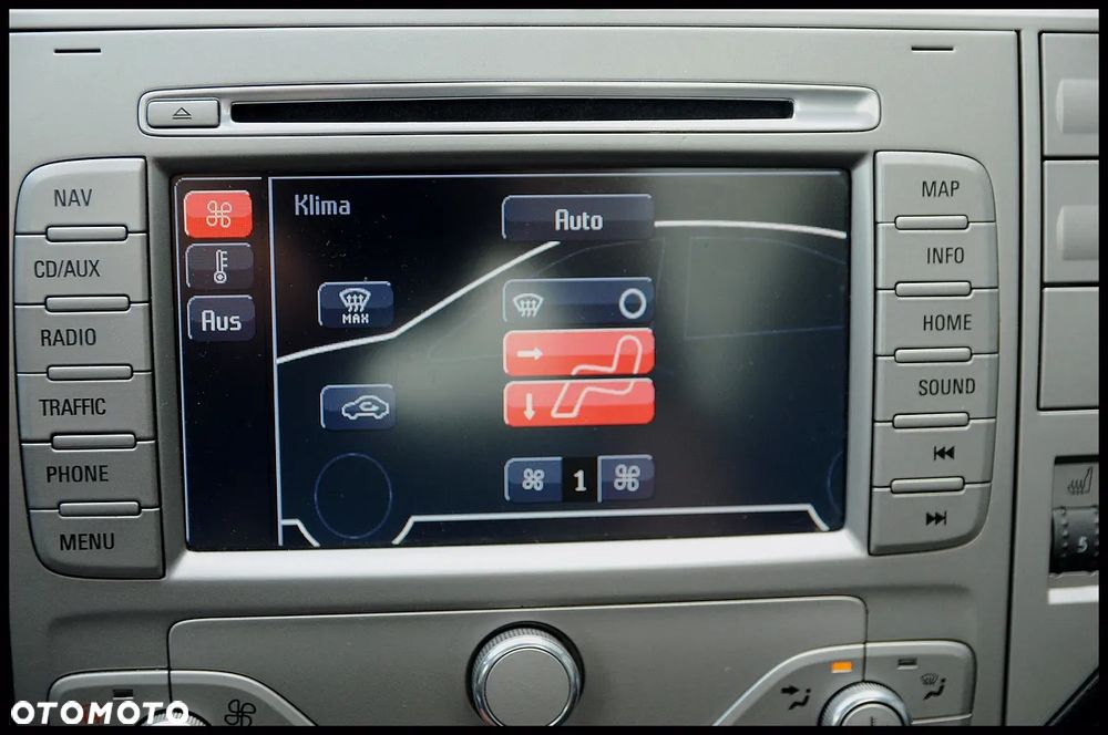 Ford Kuga 2.0 TDCi 4WD Titanium - 38