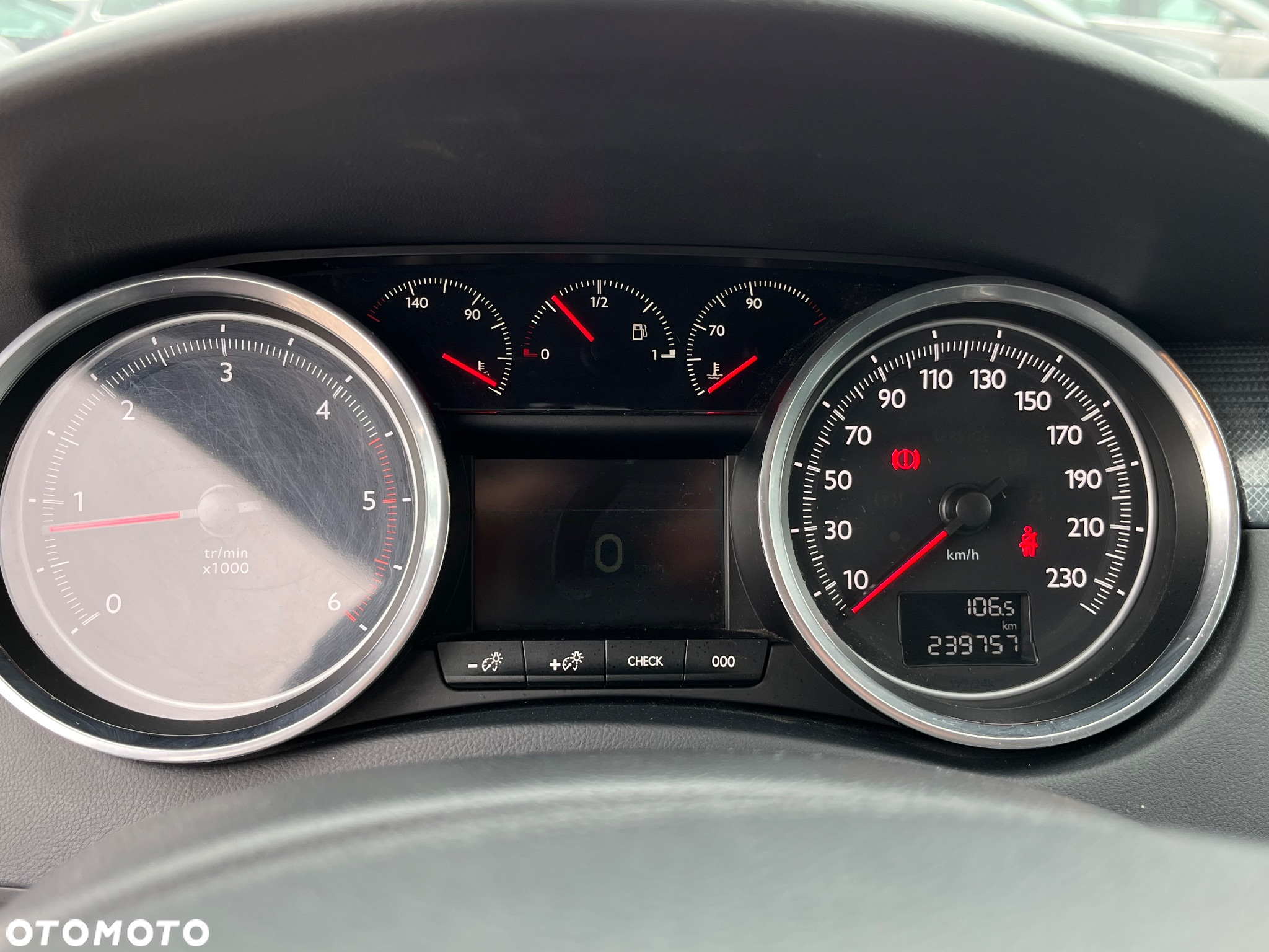 Peugeot 508 SW HDi FAP 140 Allure - 13