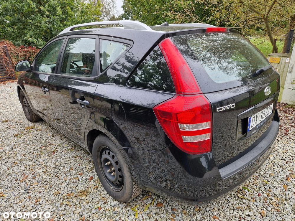 Kia Ceed Cee'd 1.4 L - 4