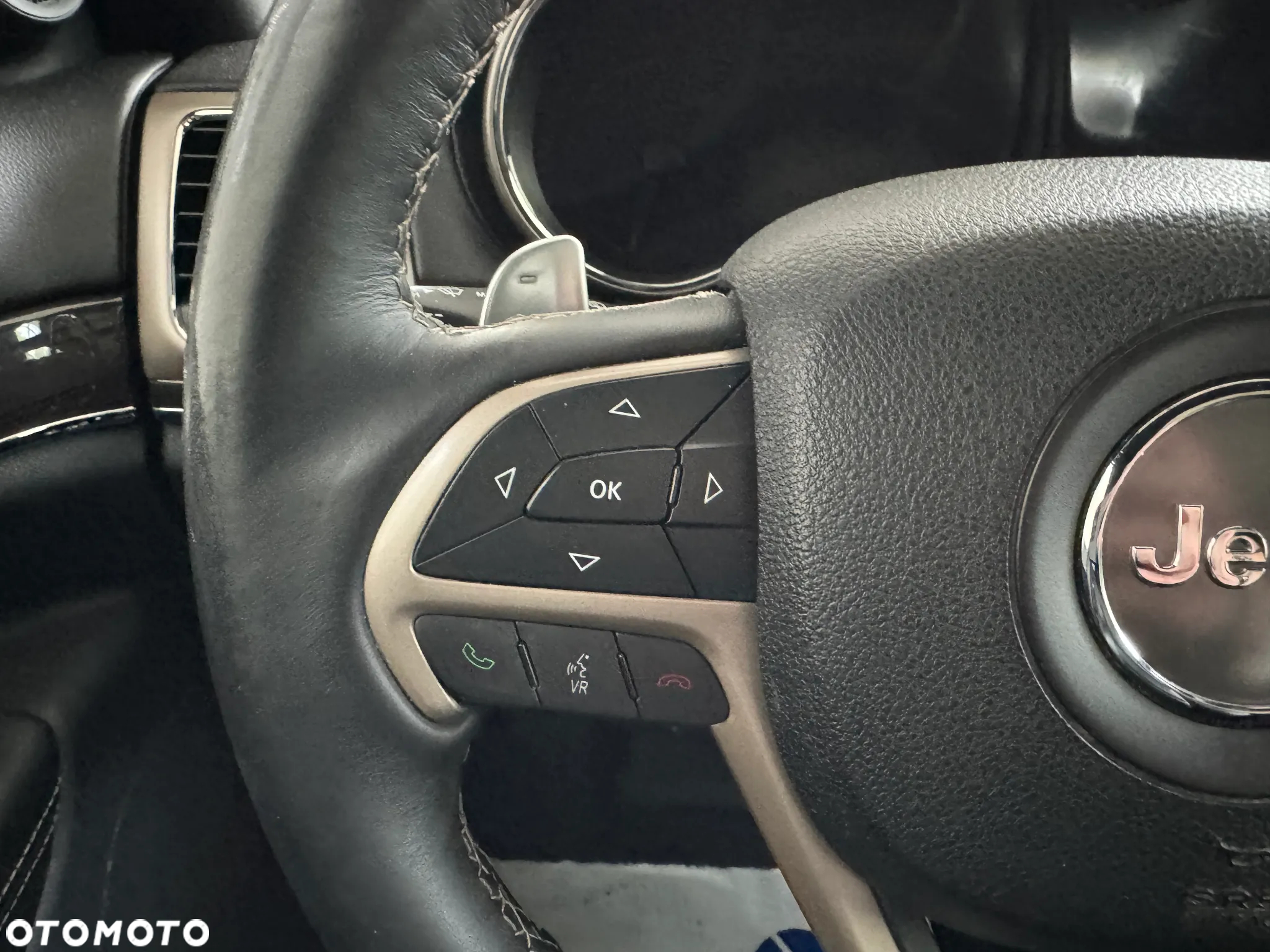 Jeep Grand Cherokee 3.0 CRD Overland EU6 - 35