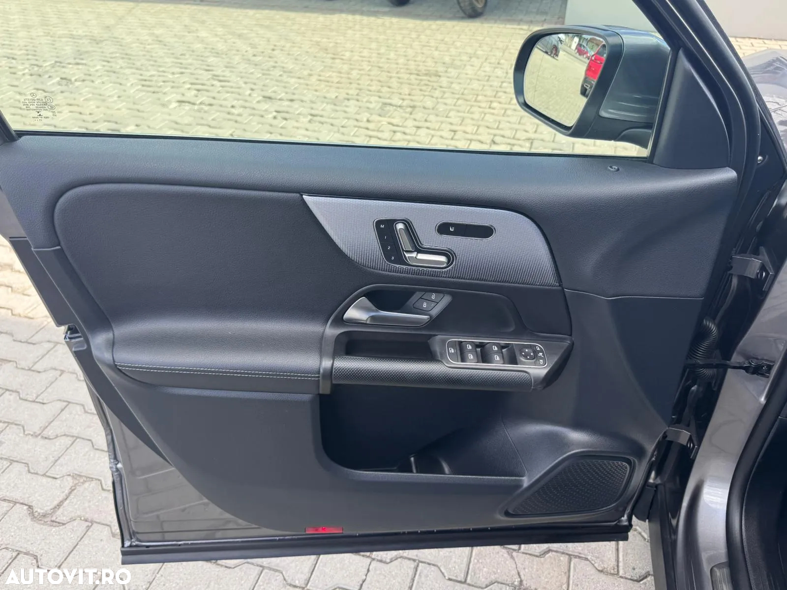 Mercedes-Benz GLB 200 d 4MATIC Aut. - 13