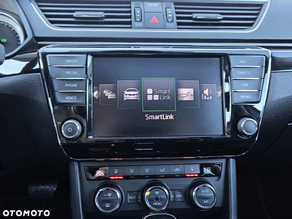 Skoda Superb 2.0 TDI L&K DSG - 18