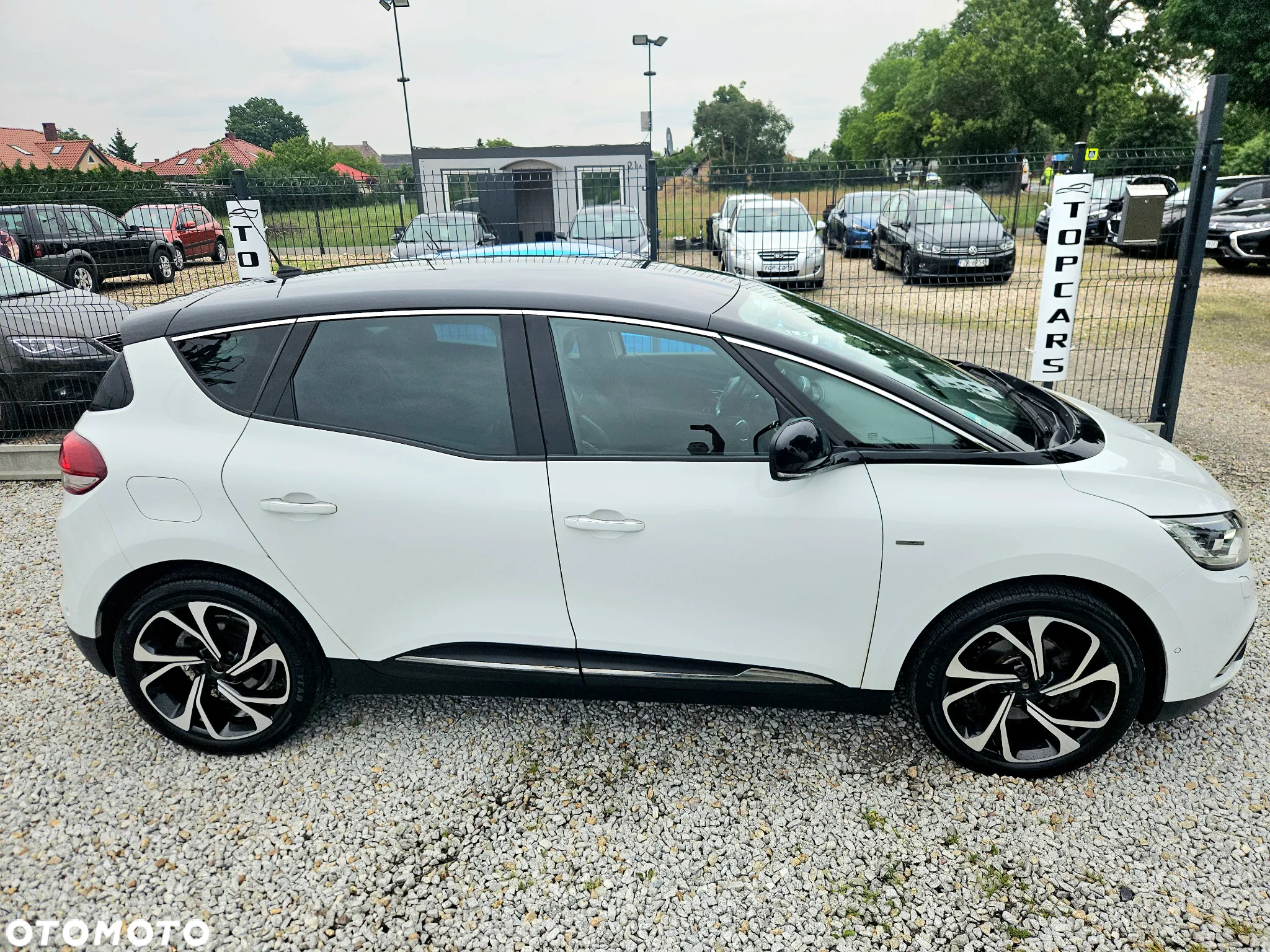 Renault Scenic ENERGY dCi 160 EDC BOSE EDITION - 17