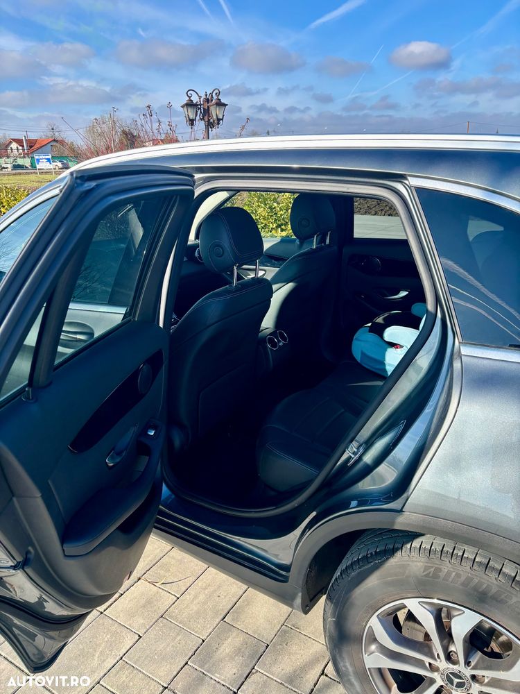 Mercedes-Benz GLC 200 MHEV - 19
