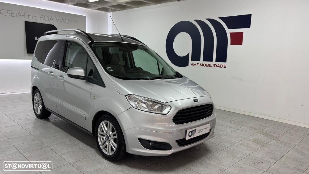 Ford Tourneo Courier 1.0 EcoBoost Titanium - 1