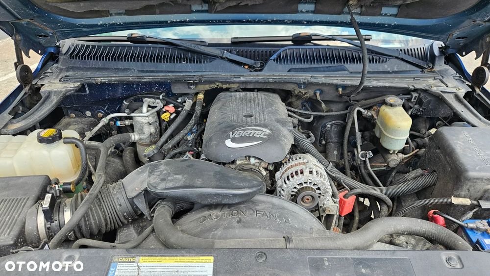 Chevrolet Tahoe - 12