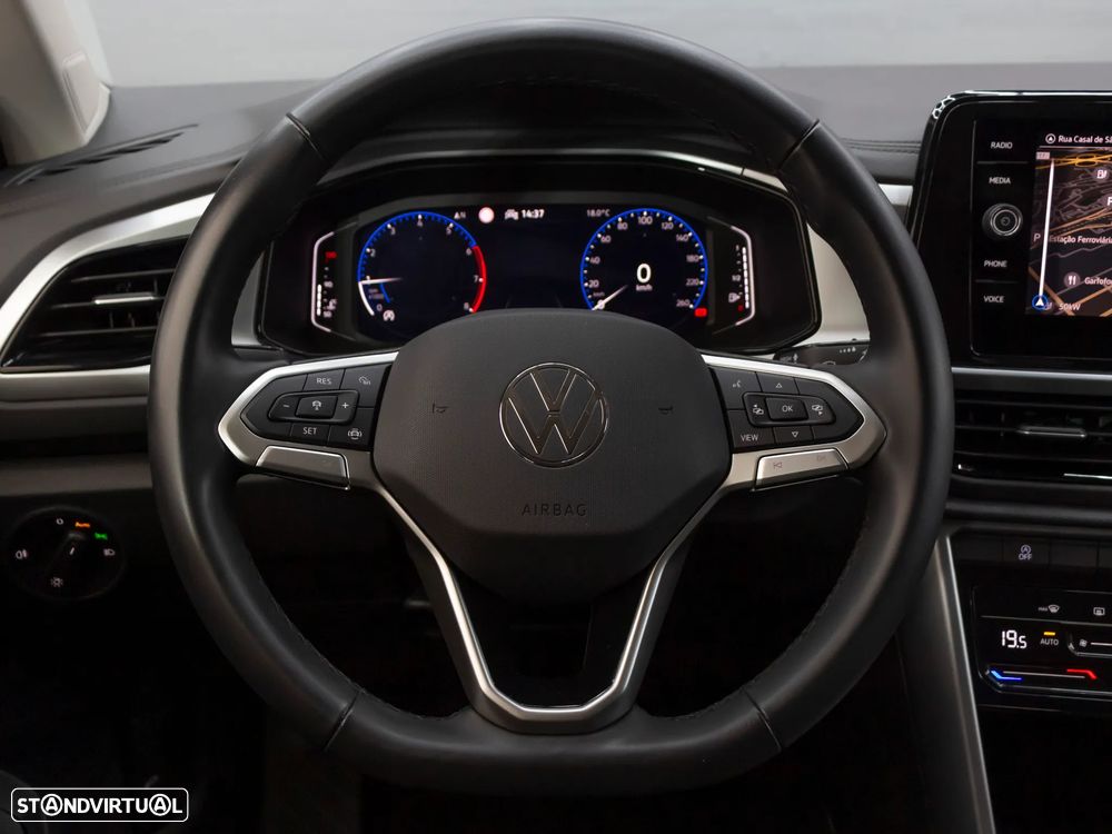 VW T-Roc 1.0 TSI Urban - 22