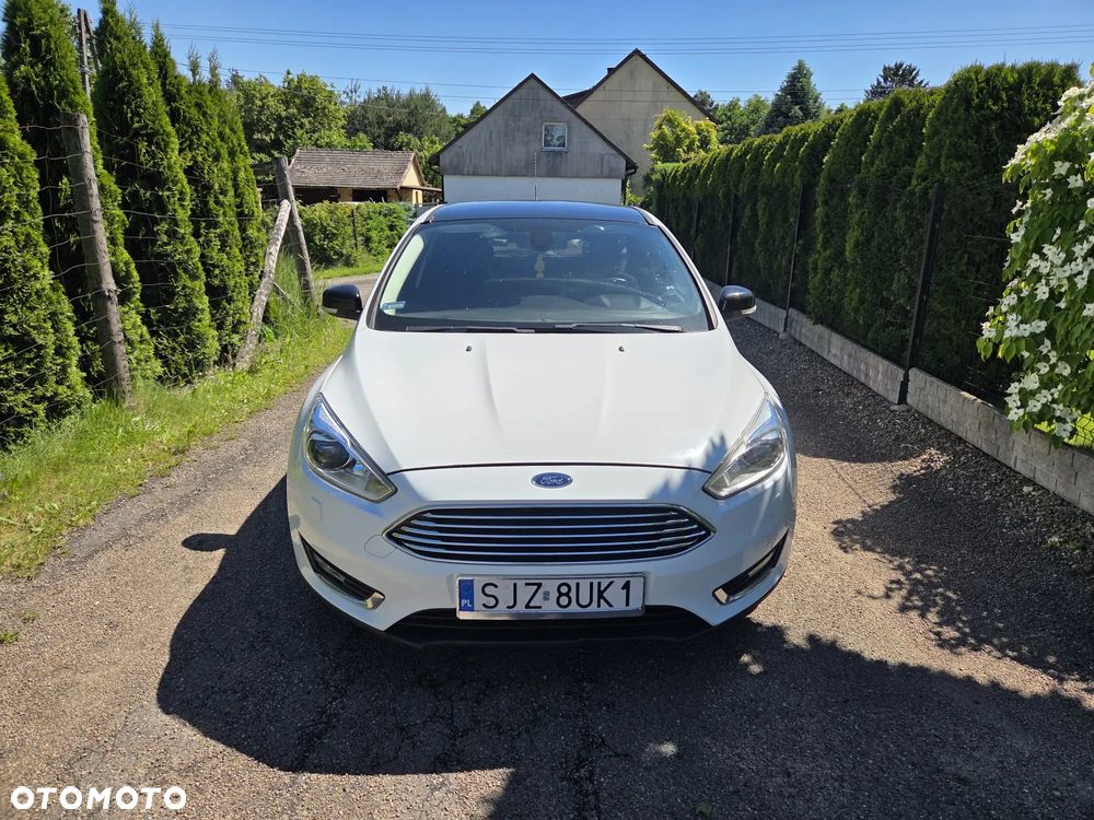 Ford Focus 1.5 EcoBoost Titanium ASS - 1