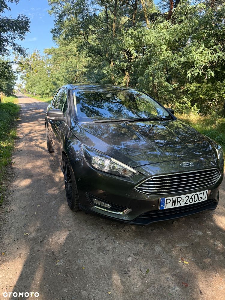 Ford Focus - 1