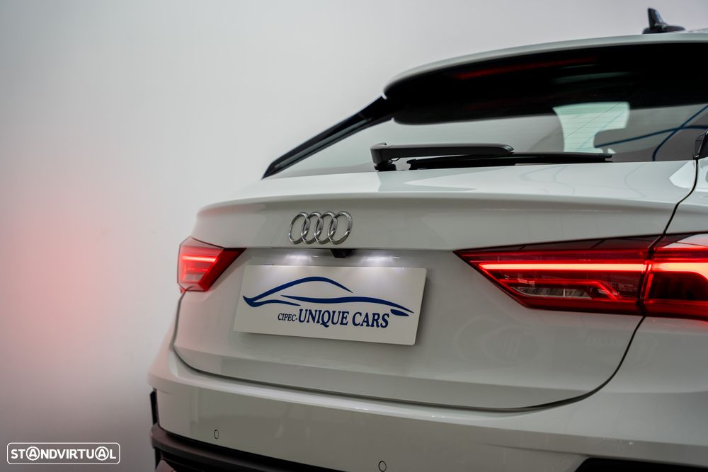 Audi Q3 45 TFSIe S line S tronic - 13