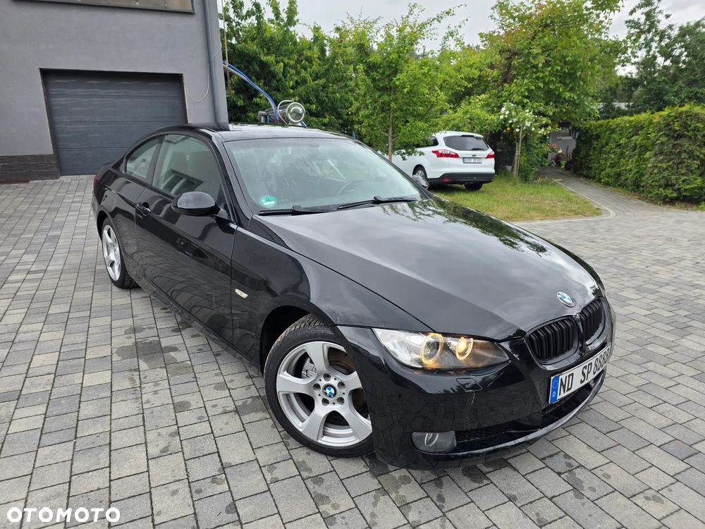 BMW Seria 3 320i Edition Exclusive - 12