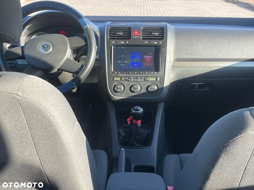 Volkswagen Golf - 13