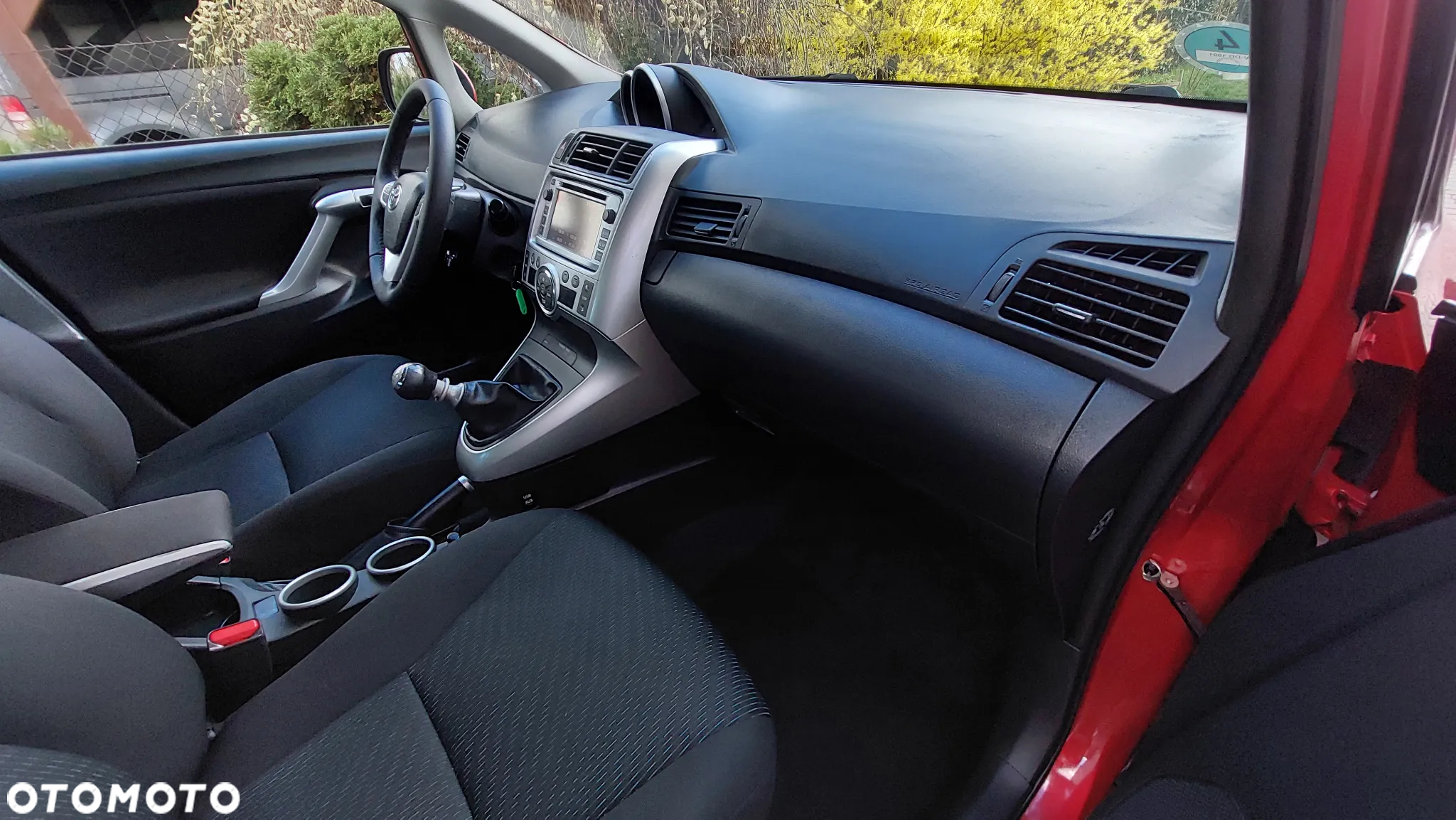 Toyota Verso 1.8 Sol plus NAVI - 14