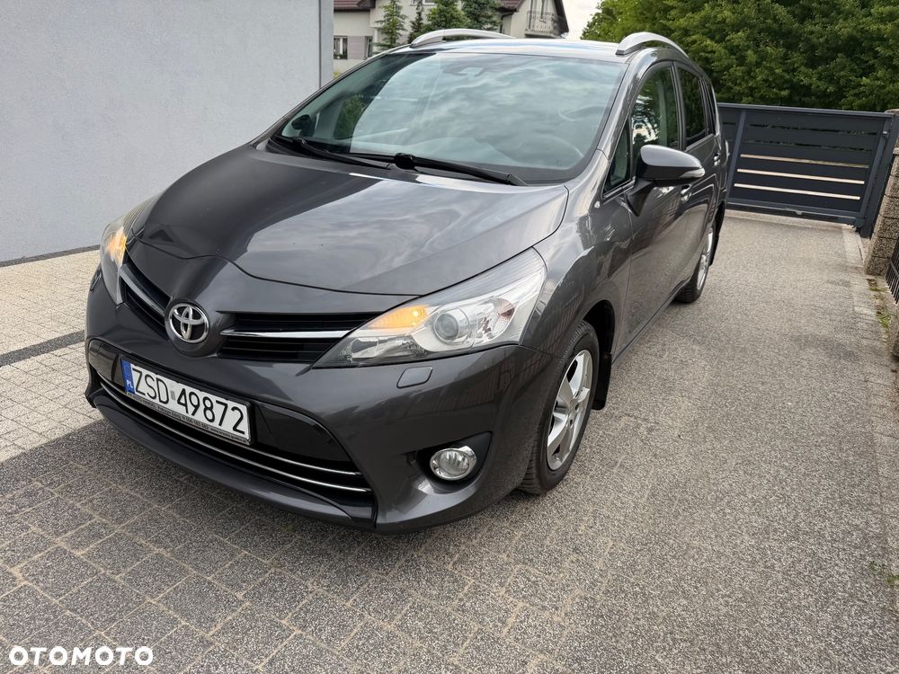 Toyota Verso 1.8 7-Sitzer Executive - 2