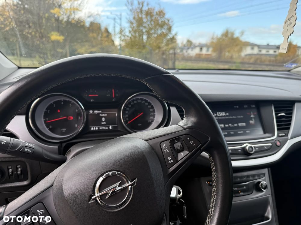 Opel Astra V 1.4 T Enjoy - 10