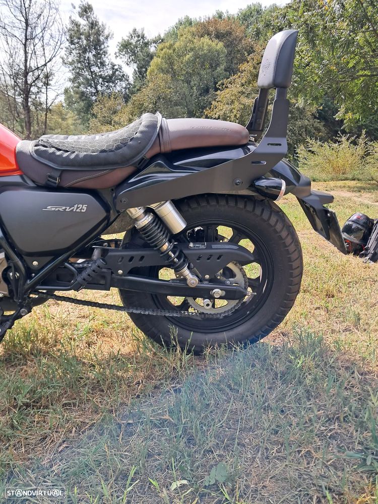 QJ Motor SRV 125 - 8