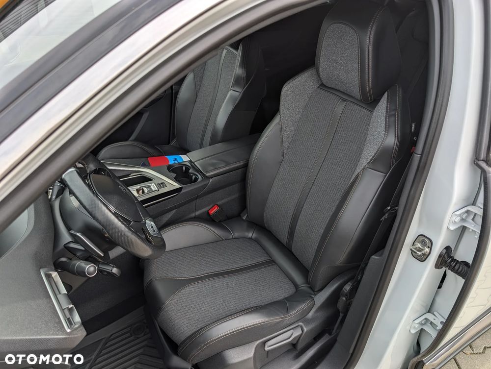 Peugeot 5008 1.6 PureTech GT Line S&S EAT8 - 32