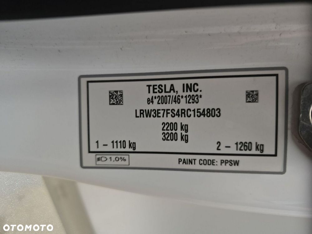 Tesla Model 3 - 14