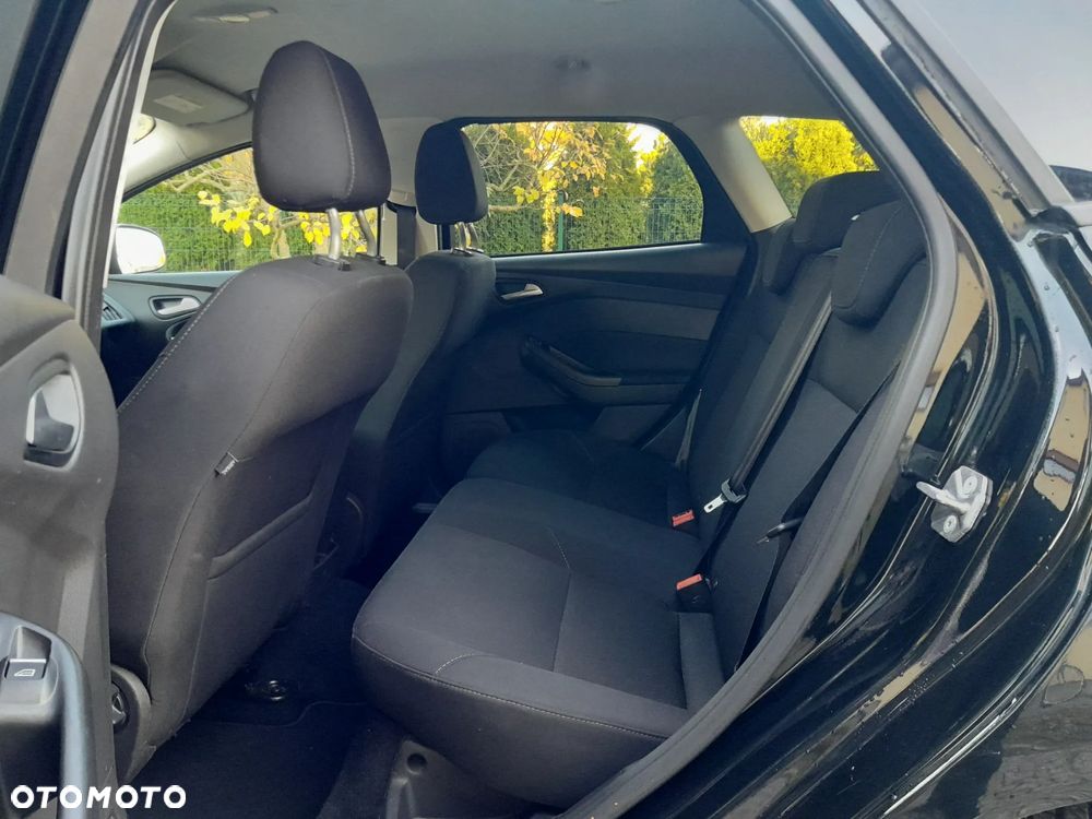 Ford Focus 1.0 EcoBoost Titanium - 23