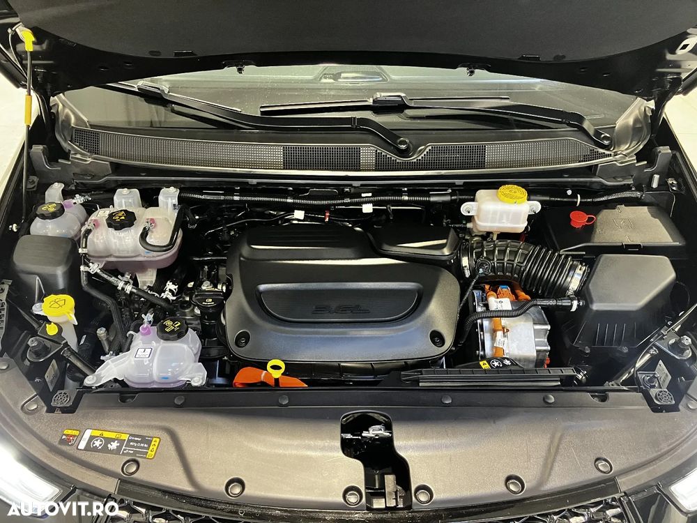 Chrysler Pacifica - 27