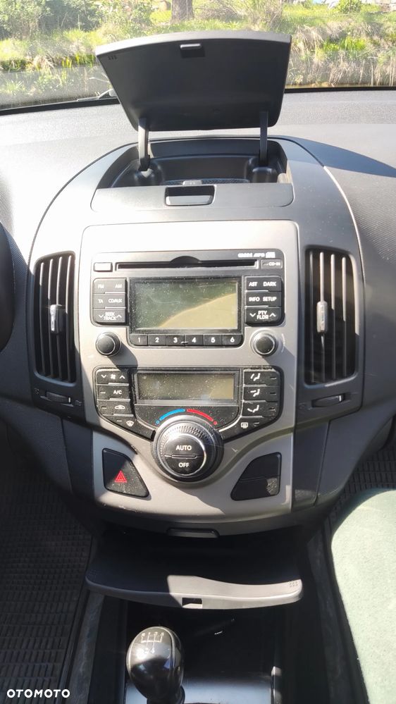 Hyundai i30 1.6 CRDi Comfort - 18