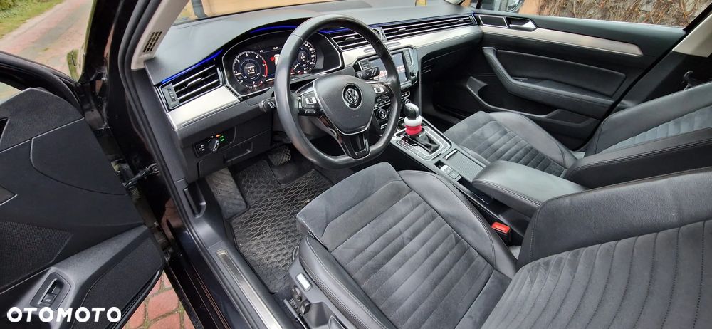 Volkswagen Passat 2.0 TDI BMT Highline DSG - 9