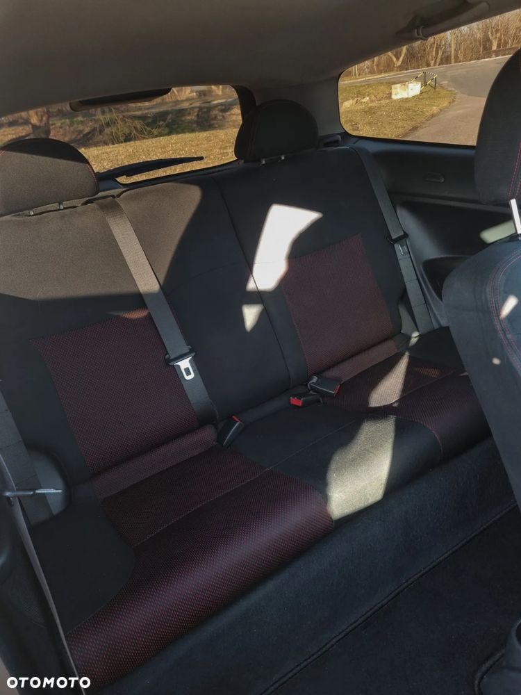 Honda Civic 1.4i Sport - 9