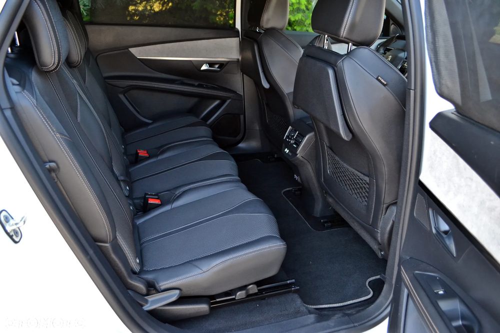 Peugeot 5008 - 28