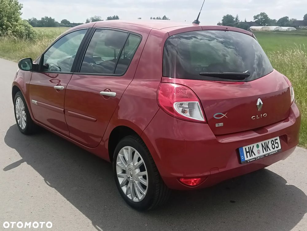 Renault Clio 1.2 16V 75 Dynamique - 6