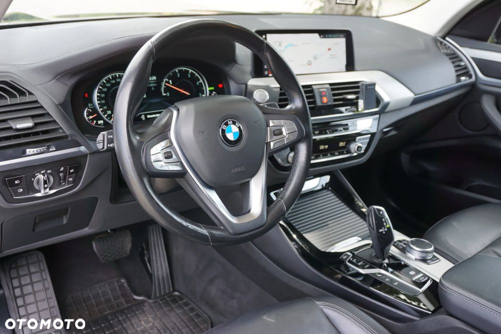 BMW X3 xDrive30d Luxury Line - 11
