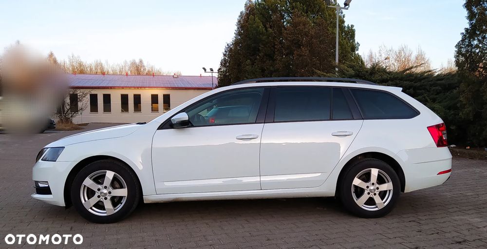 Skoda Octavia 1.6 TDI Ambition - 3