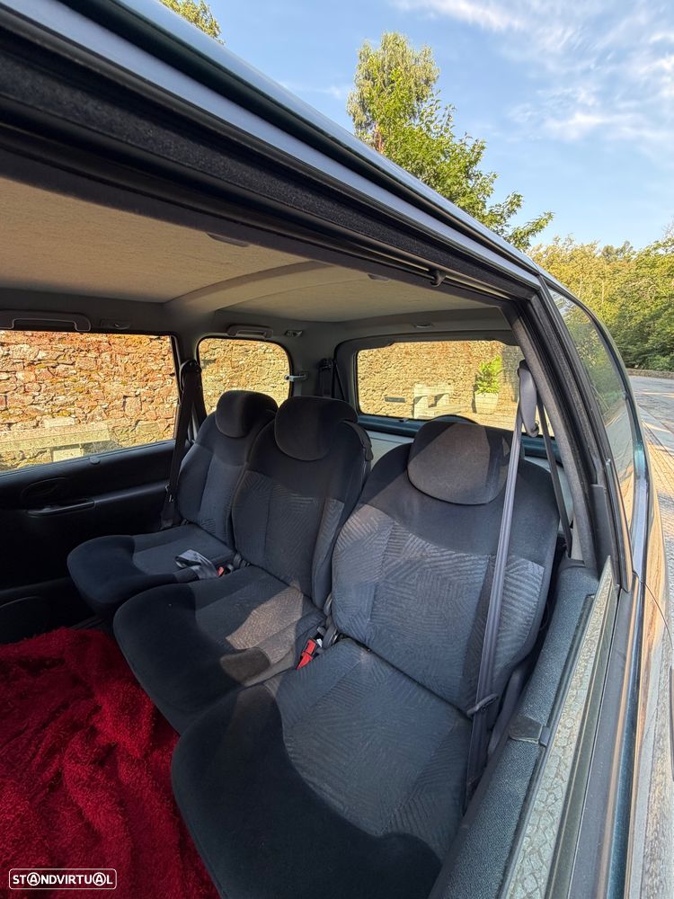 Renault Espace 2.2 dCi Authentique - 6
