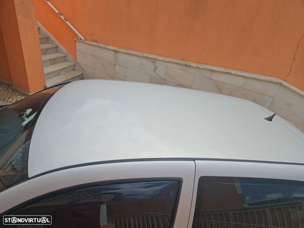 VW Golf 1.4i Confortline - 8