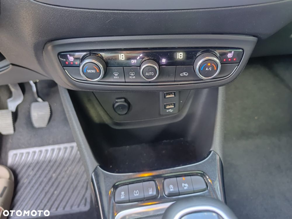 Opel Crossland X 1.2 Edition - 16