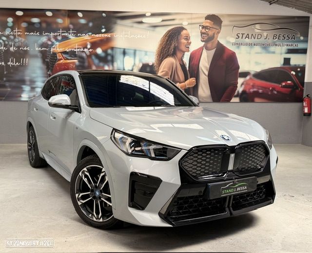 BMW iX2 eDrive20 Edição Desportiva M - 3