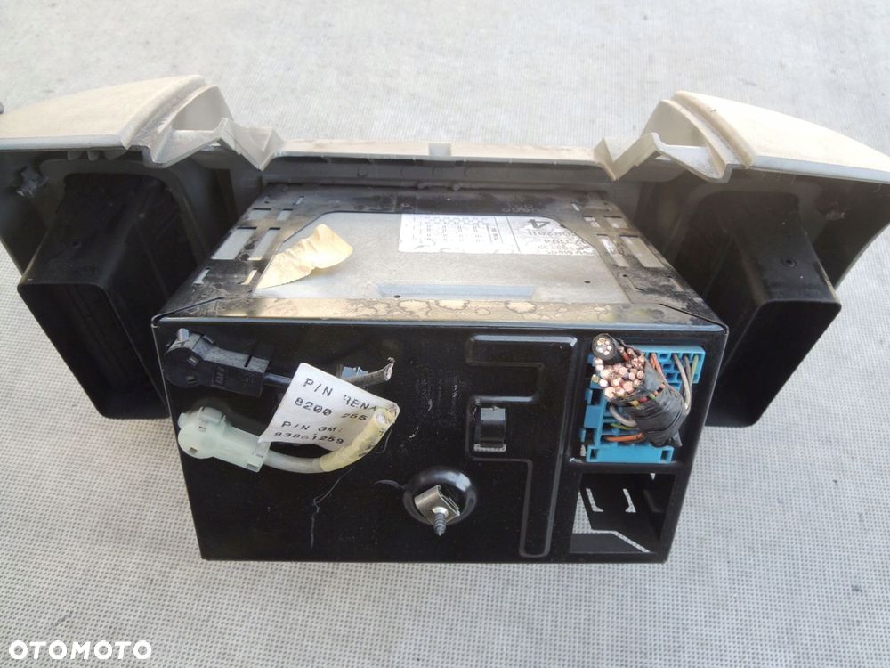 ramka radia kratki nawiewu radioodtwarzacz (oe) renault trafic vivaro ii - 4