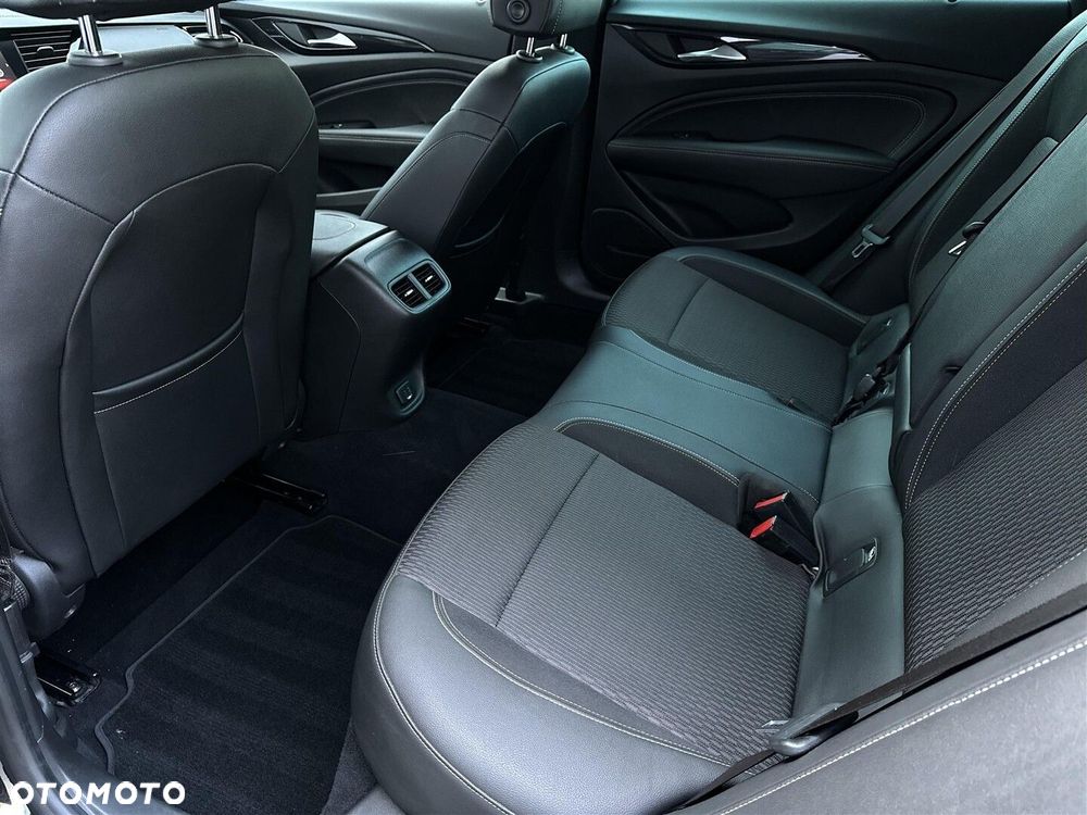 Opel Insignia 2.0 CDTI Elite S&S - 12