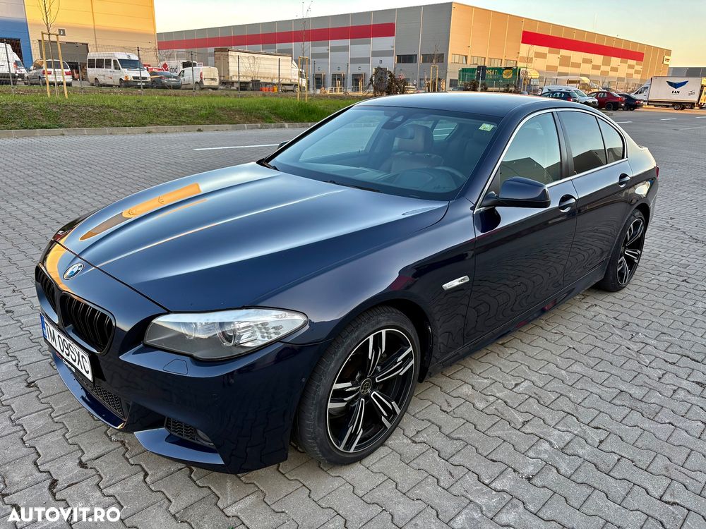 BMW Seria 5 520d Luxury Line - 2