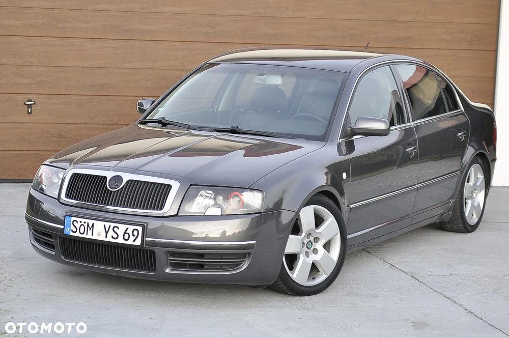 Skoda Superb 1.8 Turbo Elegance - 8