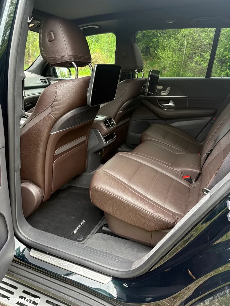 Mercedes-Benz GLS - 29