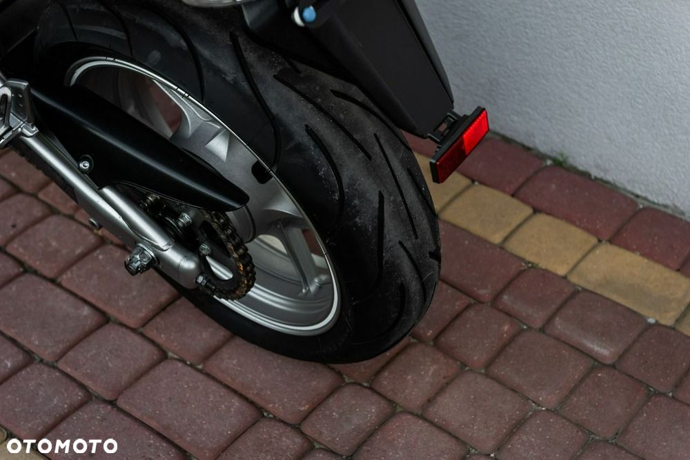 Kawasaki ER - 10