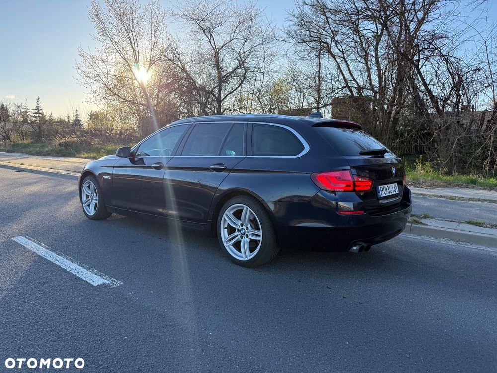 BMW Seria 5 520i - 1