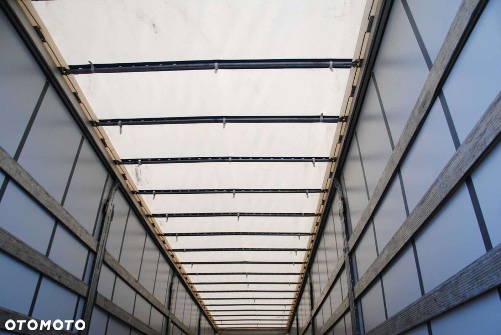 Schmitz Cargobull SCS kurtyna, podnoszona oś - 10