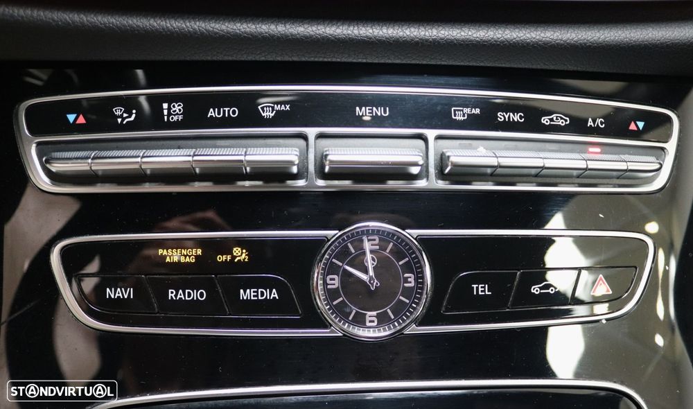Mercedes-Benz E 220 d Avantgarde - 29