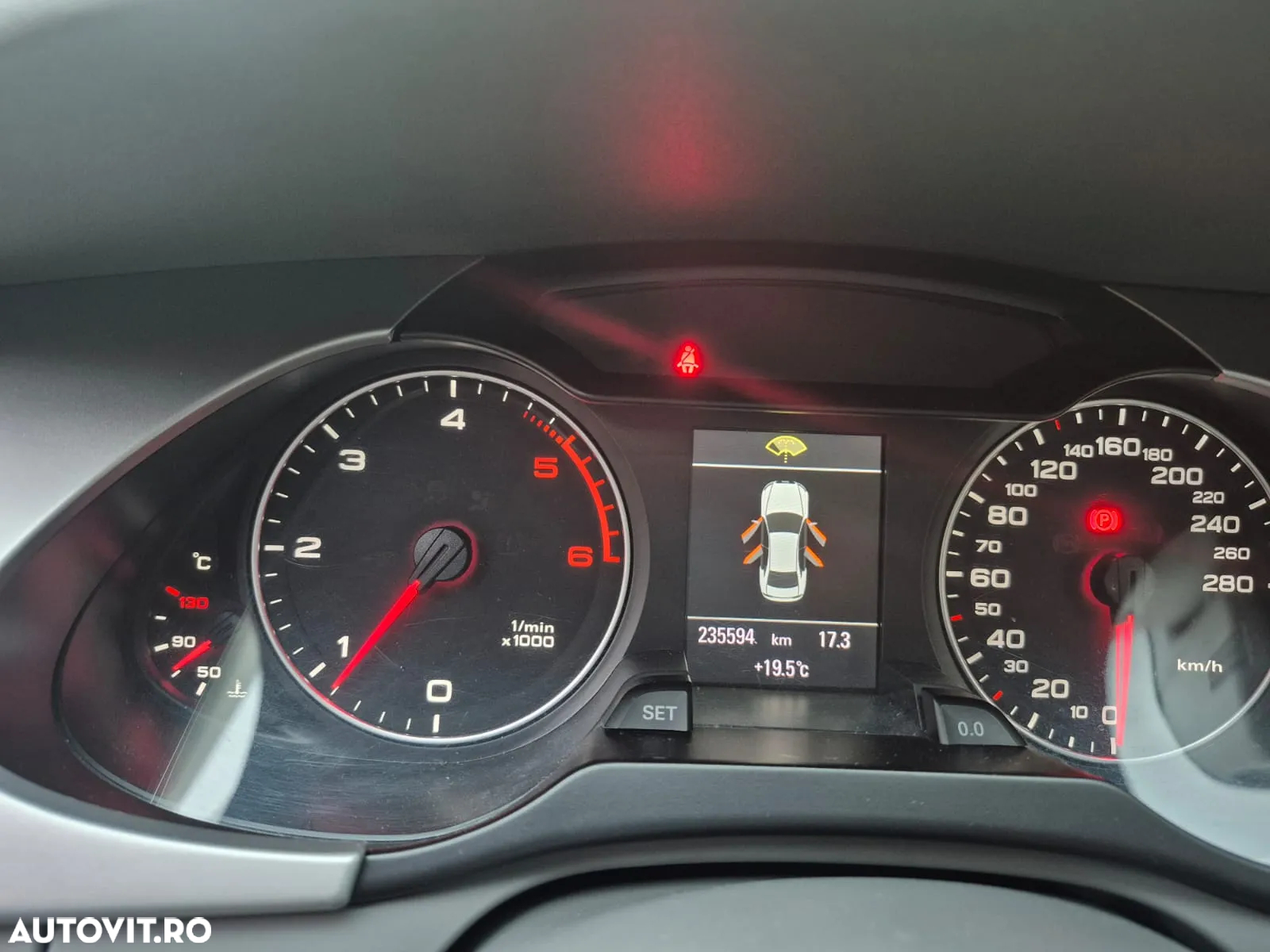 Audi A4 2.0 TDI B8 - 11